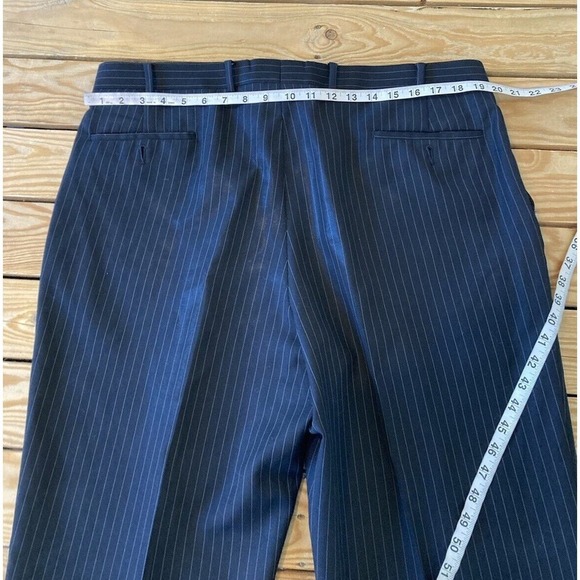 Michael Kors 2 Piece Pin Stripe Suit Size 44L Men’s Black - Picture 14 of 14